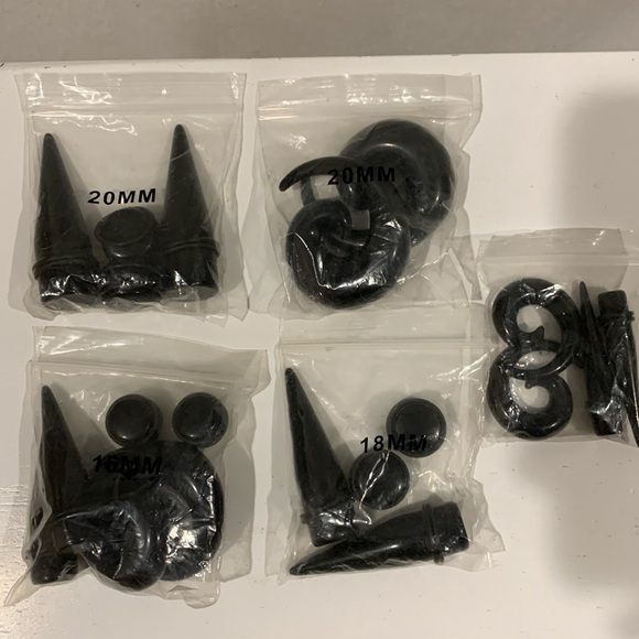 Ear stretchers plugs 20 mm - Picture 1 of 2